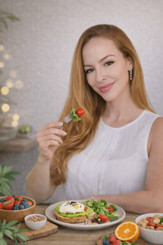 Mônica Frutuoso - Nutrição Comportamental